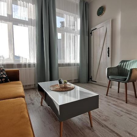 Przytulny Apartament W Centrum Kupiecka-Drzewna Zielona Gora  Exterior photo